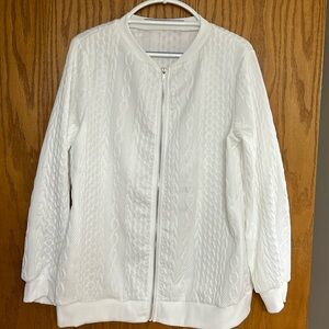 Zip up Cardigan cable knit sweater. Women’s XL. Perfect for summer! 100% Poly